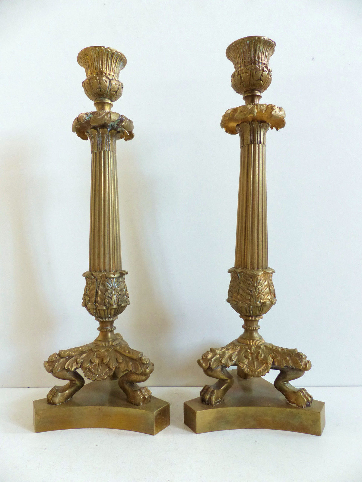 Paires de bougeoirs antiques : 5 modèles les plus chers à découvrir ! 